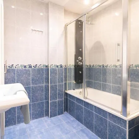 펜션 Spacious Townhouse Mirador Torreblanca 푸엔히롤라